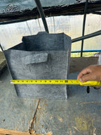 Smart Fabric Grow Bags Discount Whole Sales, Minimum One Bundle 500 Bags, Local Pick Up or Delivery Depending on Quantiy