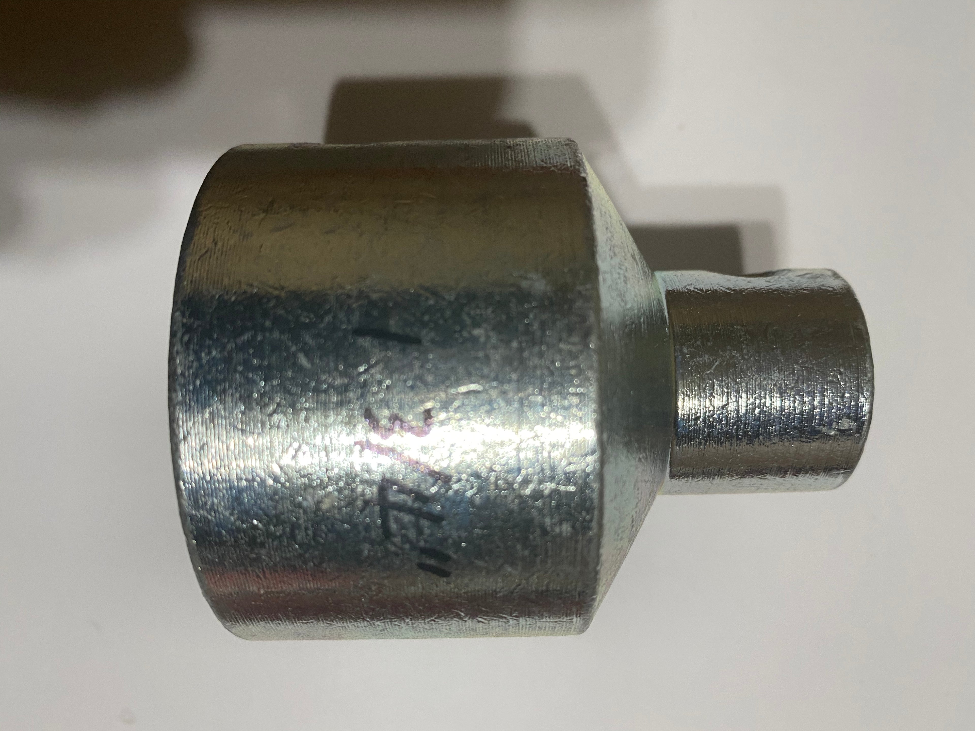 Light dep greenhouse large diameter electrical motor to blackout plastic roll bar pipe connector, enable fast installation, strong connection