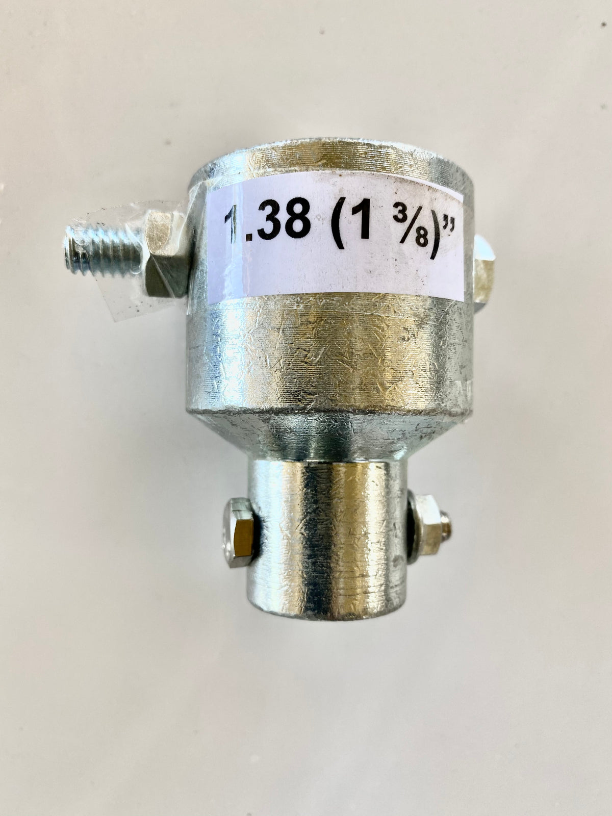 Two Light dep Greenhouse Blackout Plastic Roll up Chain Crank with Large 1 3/8” OD Roll Bar Pipe Adaptor