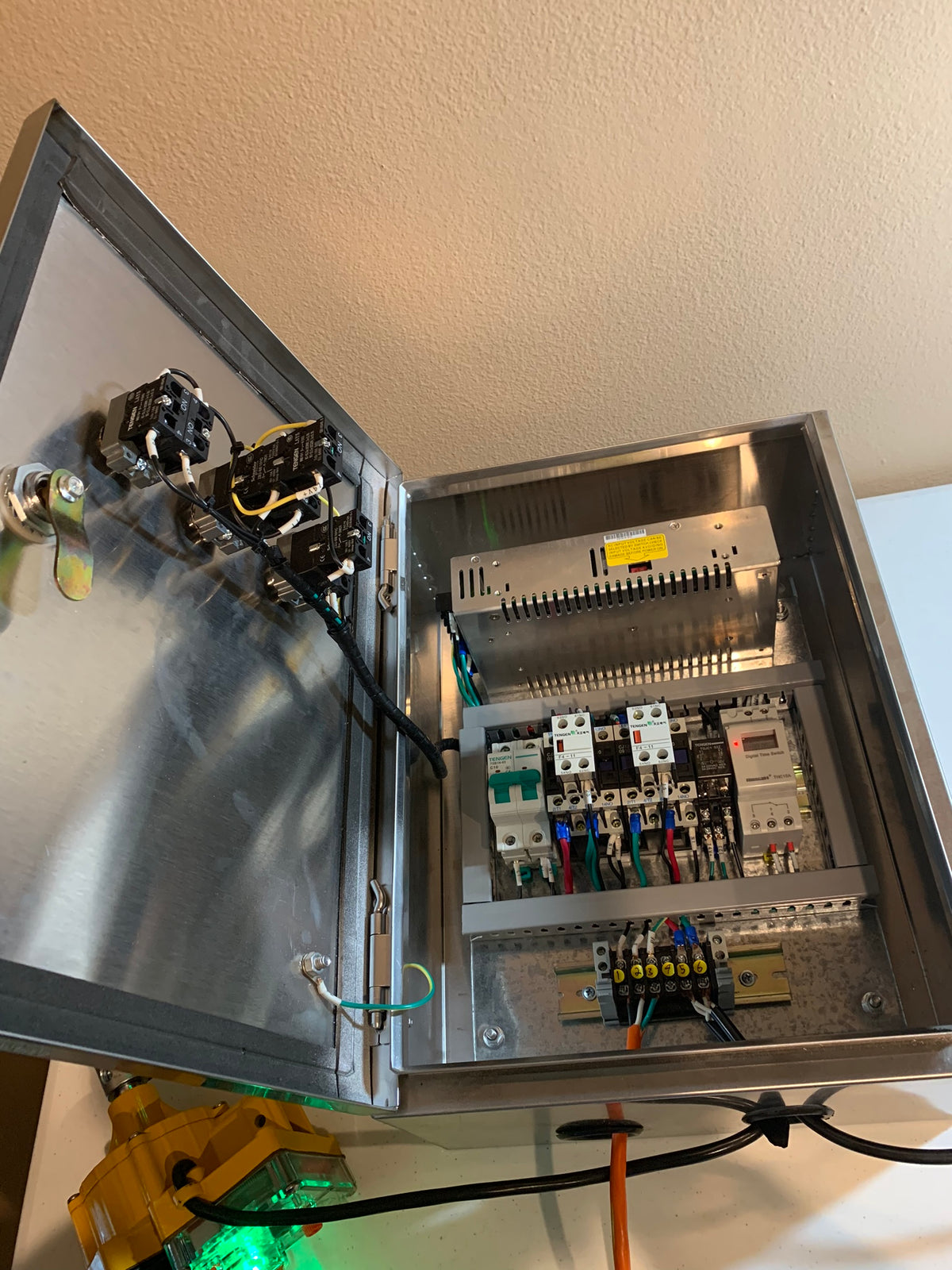 Automated Light Dep Greenhouse Blackout Plastic Rollup Motor Controller with Digital Timer. This Controller Controls 2 Motors