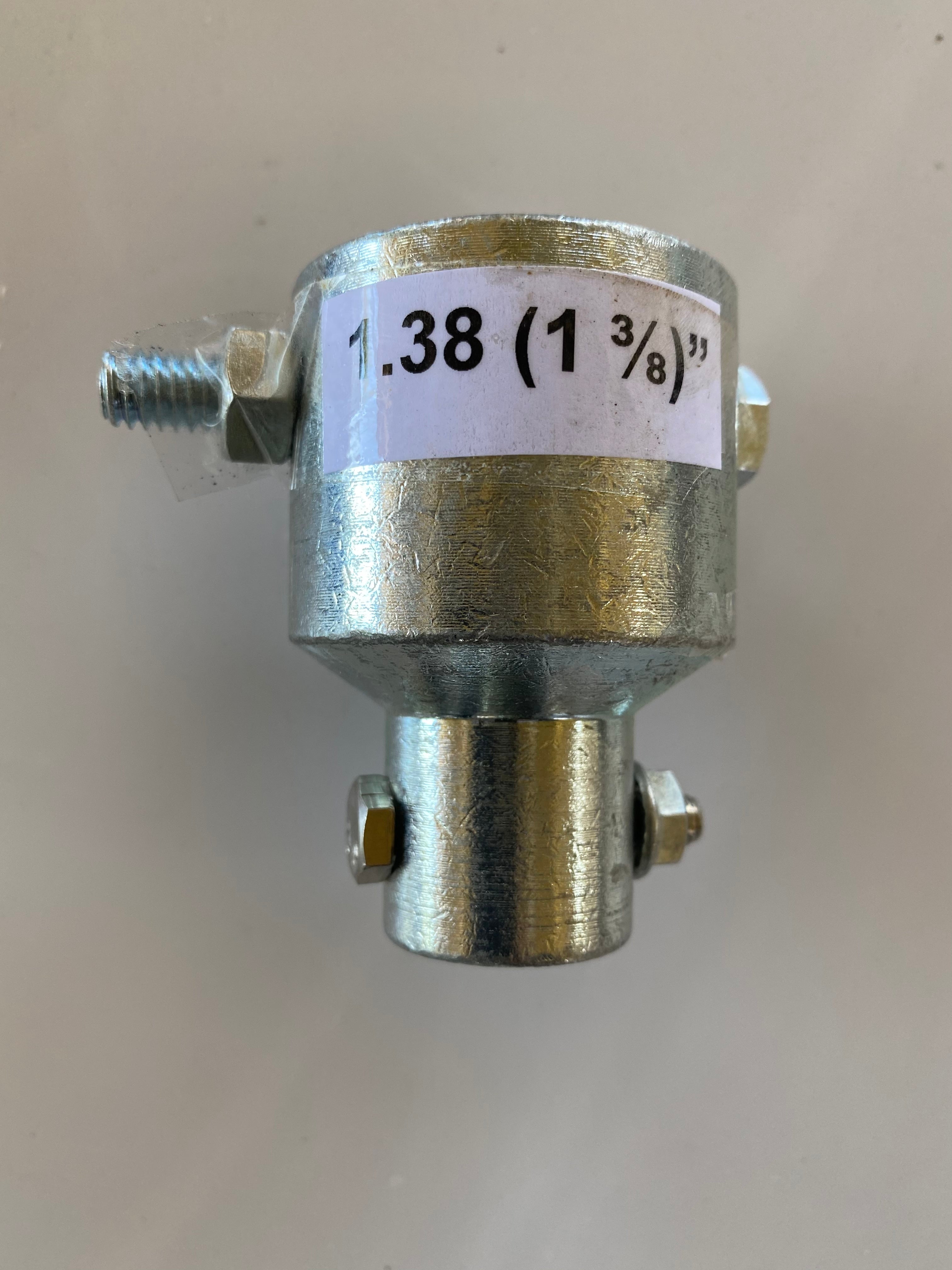 Light dep Greenhouse Electric Motor with Large Diameter 1.38” OD roll bar Adaptor, Connector. Adaptor Couples Motor Shaft to 1.38” OD roll bar Pipe