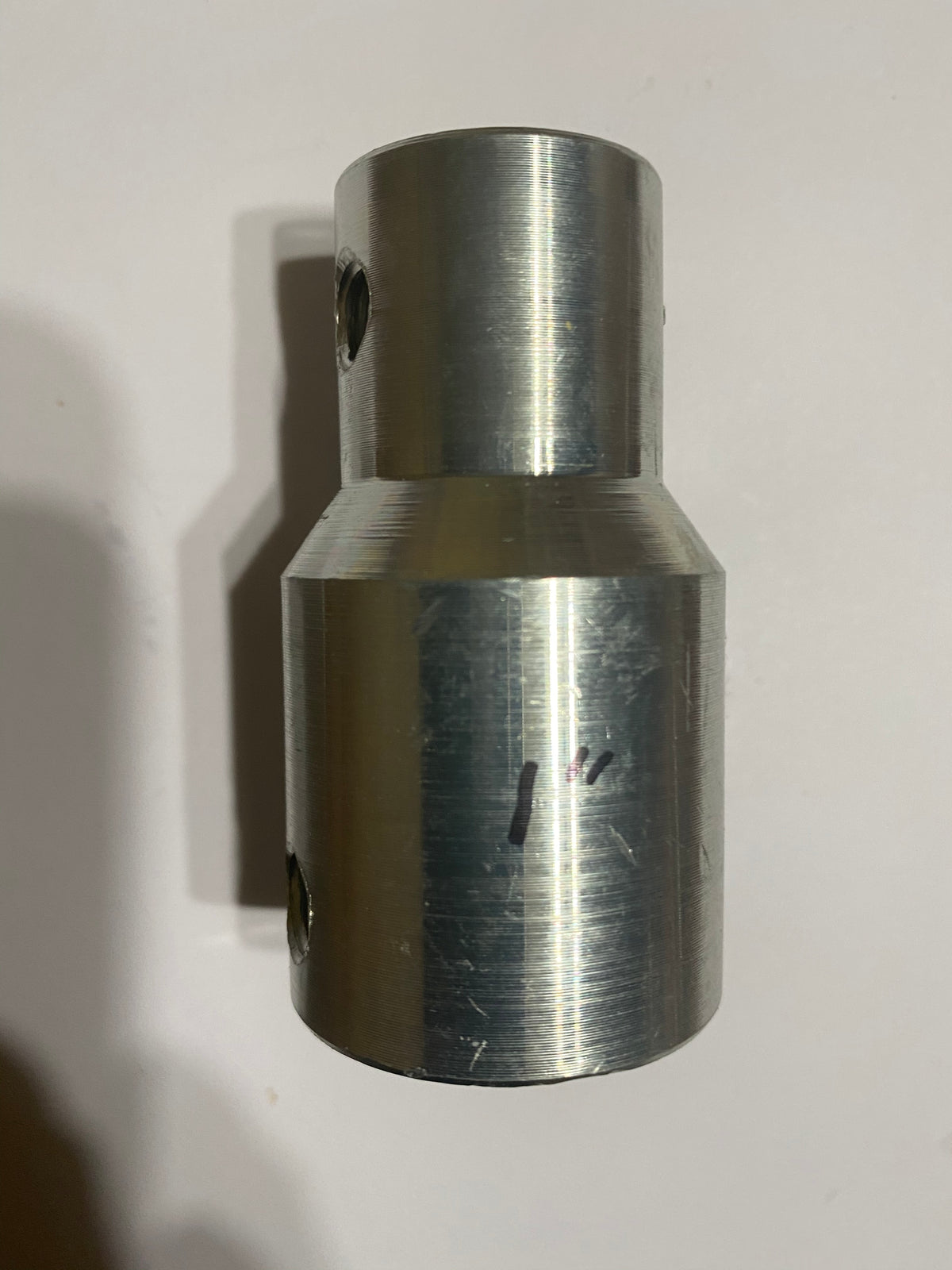 Light dep greenhouse large diameter electrical motor to blackout plastic roll bar pipe connector, enable fast installation, strong connection